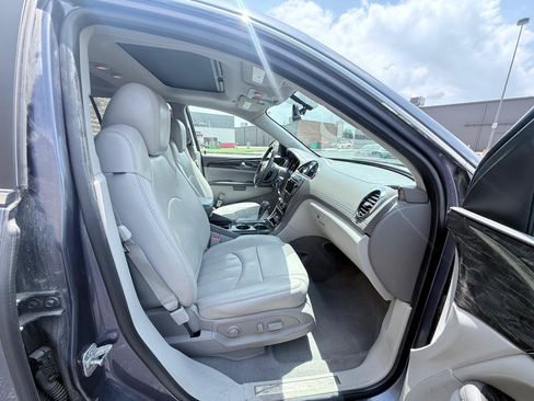 Used 2014 Buick Enclave Leather w/ Trailering Provision Package FWD image 8