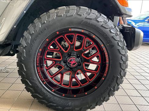 Used 2021 Jeep Wrangler Unlimited Sahara w/ Safety Group AWD/4WD image 33