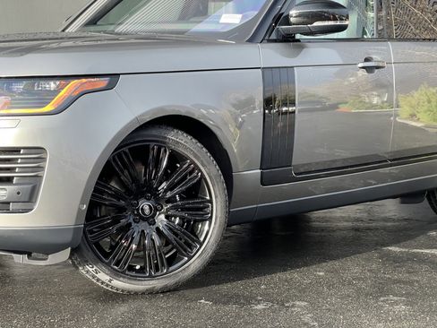 Used 2022 Land Rover Range Rover Westminster Edition image 2