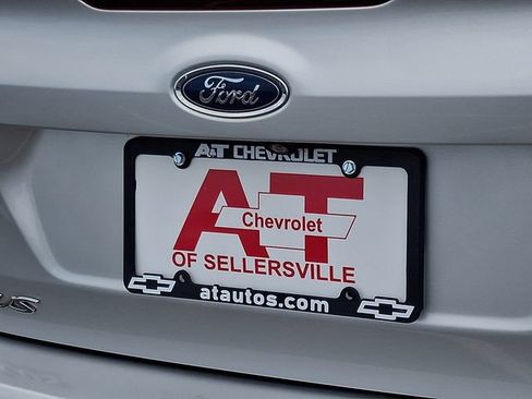 Used 2015 Ford Focus SE FWD image 30