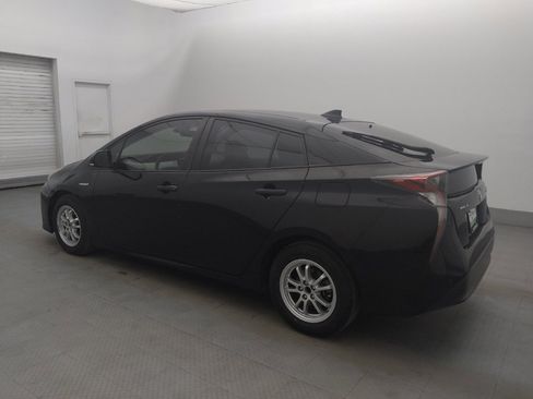 Used 2018 Toyota Prius Two w/ Prius Two Safety Plus Package FWD image 3