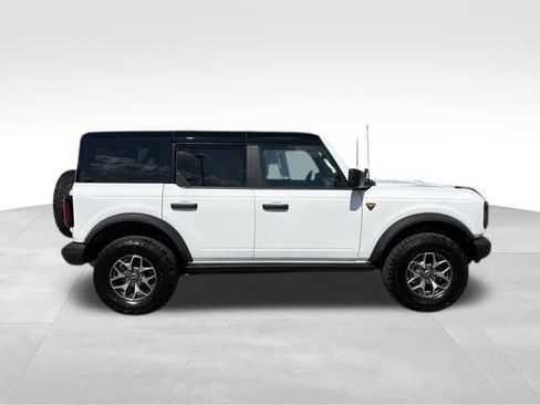 Used 2025 Ford Bronco Badlands AWD/4WD image 9