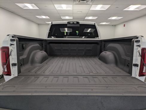 Used 2025 RAM 2500 Laramie w/ Night Edition image 24