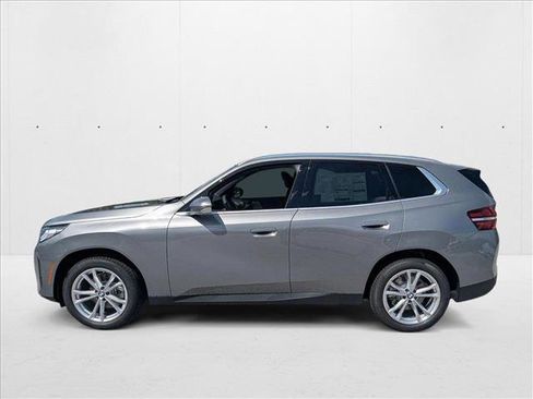 Used 2025 BMW X3 xDrive30i w/ Convenience Package image 5