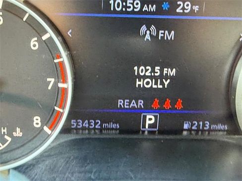 Used 2024 Nissan Altima 2.5 SV image 19