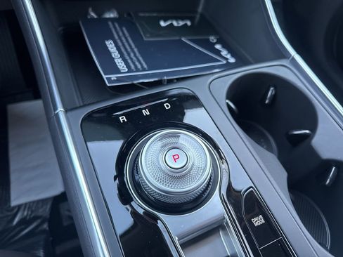 New 2026 Kia Carnival EX image 6