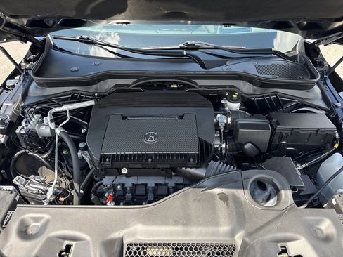 Used 2023 Acura MDX SH-AWD w/ Advance Package image 12