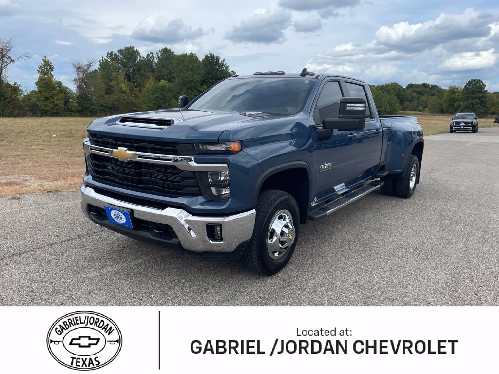 Used 2024 Chevrolet Silverado 3500 LT w/ Texas Edition AWD/4WD image 1