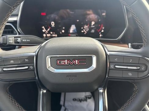 New 2026 GMC Canyon AT4 image 25