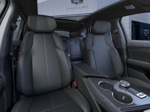 New 2026 Cadillac Optiq Sport 1 image 17