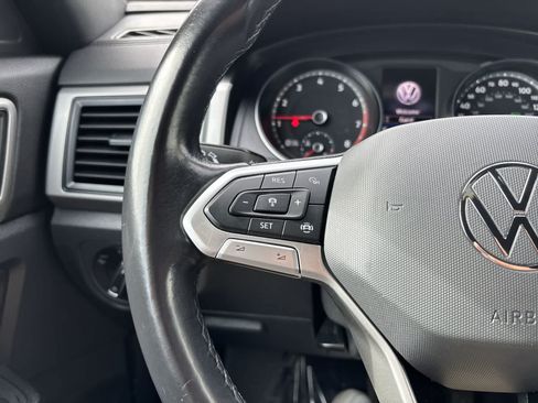 Used 2020 Volkswagen Atlas Cross Sport SE AWD/4WD image 12