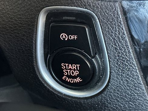 Used 2020 BMW 230i Convertible RWD image 22