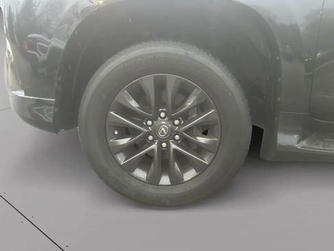 Used 2023 Lexus GX 460 Premium w/ Premium Package image 37