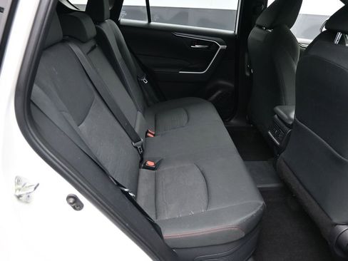 Certified 2023 Toyota RAV4 SE image 25