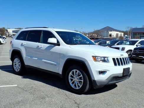 Used 2016 Jeep Grand Cherokee Laredo w/ Quick Order Package 23E image 1