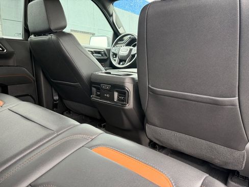Used 2024 GMC Sierra 1500 AT4 AWD/4WD image 24