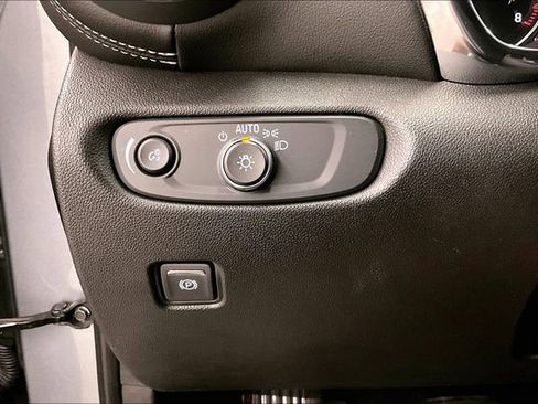 Used 2024 Chevrolet Blazer LT w/ Convenience Package AWD/4WD image 36