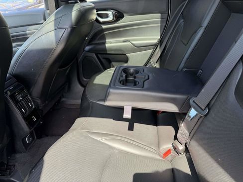 Used 2023 Jeep Compass High Altitude AWD/4WD image 21