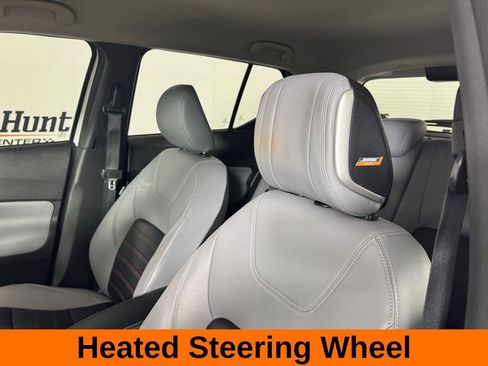 Used 2023 Nissan Kicks SR w/ SR Premium Package image 11