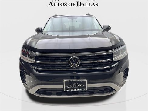 Used 2023 Volkswagen Atlas SE w/ Panoramic Sunroof Package image 3
