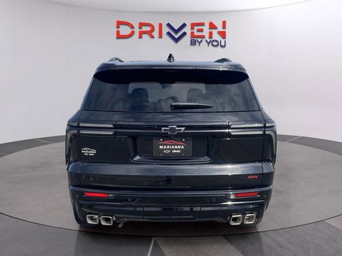 New 2026 Chevrolet Traverse RS w/ LPO, Floor Liner Package image 4