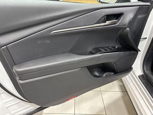 New 2026 Toyota Camry SE FWD image 8