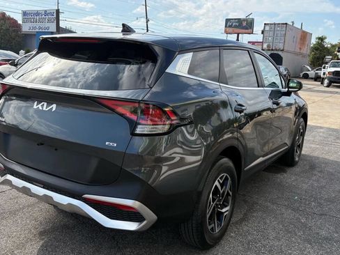 Used 2023 Kia Sportage LX AWD/4WD image 7