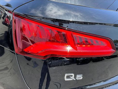 Used 2018 Audi Q5 2.0T Premium AWD/4WD image 30