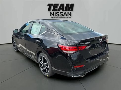 New 2025 Nissan Sentra SR w/ Trunk Package image 4