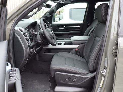 Used 2026 RAM 1500 Big Horn AWD/4WD image 9