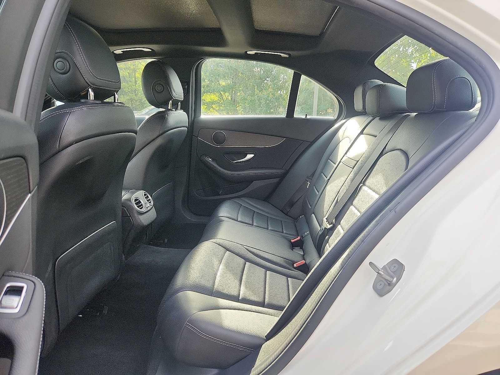 Used 2021 Mercedes-Benz C 300 4MATIC Sedan image 10