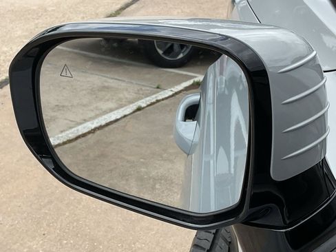 Used 2025 Kia Telluride SX Prestige X-Pro image 11