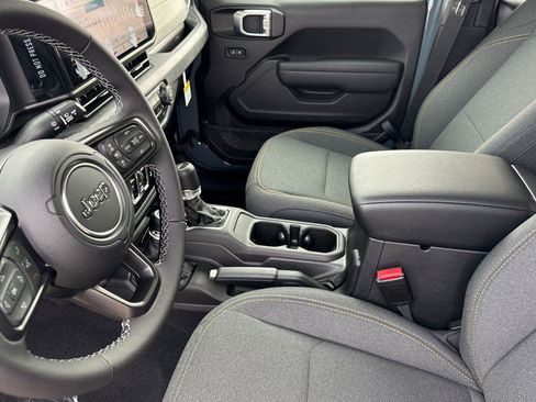 New 2026 Jeep Gladiator Sport image 7