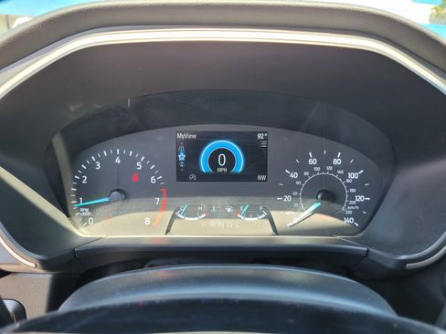 Used 2022 Ford Escape SE w/ Convenience Package FWD image 25