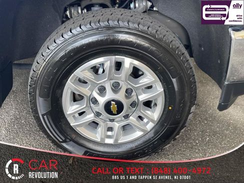 Used 2023 Chevrolet Silverado 2500 LT AWD/4WD image 42