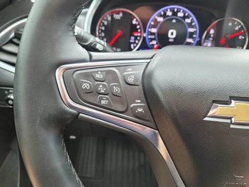 Used 2023 Chevrolet Malibu LT FWD image 31