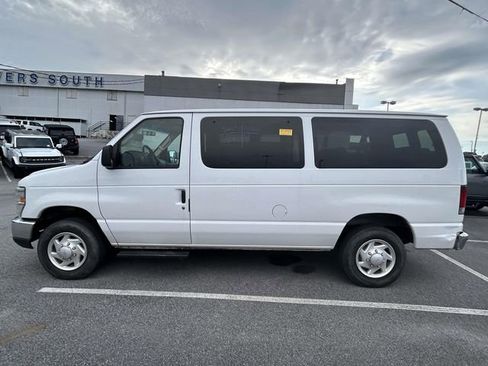 Used 2008 Ford E-350 and Econoline 350 XLT RWD image 5