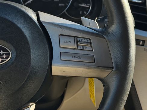 Used 2011 Subaru Outback 2.5i Premium w/ Popular Equipment Group 2A image 15