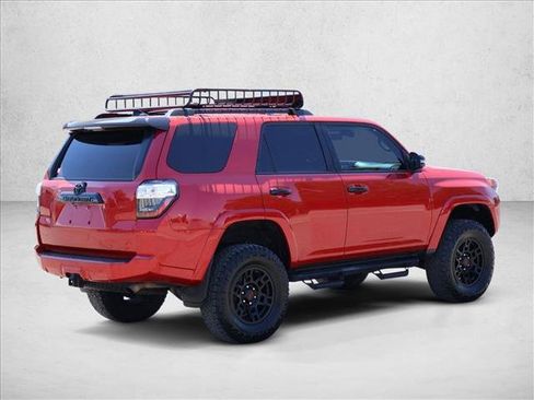 Used 2021 Toyota 4Runner Venture w/ Moonroof Package AWD/4WD image 5