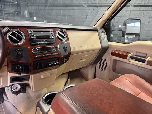 Used 2010 Ford F250 King Ranch AWD/4WD image 12