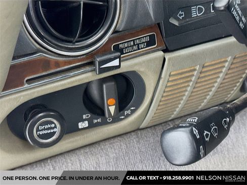 Used 1988 Mercedes-Benz 560 SL 560 SL image 10