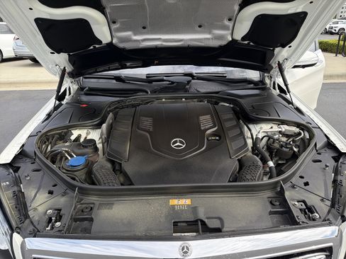 Certified 2020 Mercedes-Benz S 560 4MATIC Sedan image 36