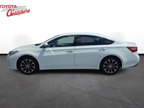 Used 2016 Toyota Avalon XLE FWD image 8