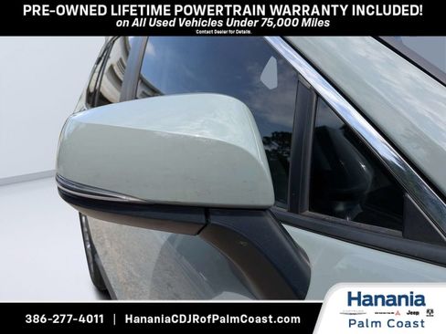 Used 2022 Toyota RAV4 XLE w/ Convenience Package FWD image 11