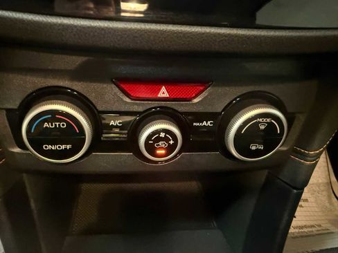 Certified 2023 Subaru Crosstrek 2.0i Premium image 33