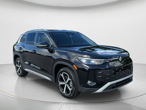 New 2026 Volkswagen Tiguan SE AWD/4WD image 3