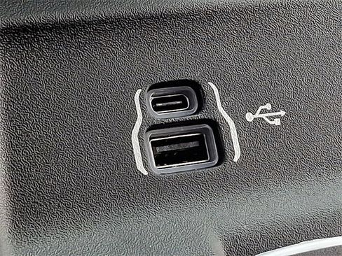 Used 2024 RAM ProMaster 2500 w/ Safety Group image 26