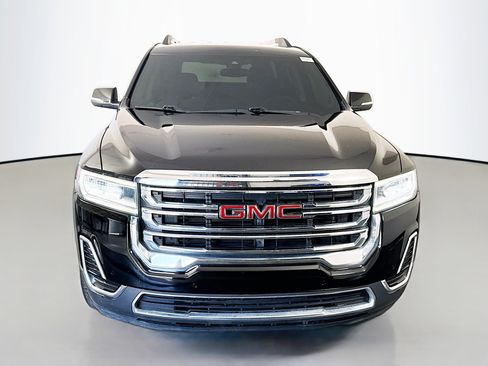 Used 2022 GMC Acadia SLE w/ Driver Convenience Package FWD image 2
