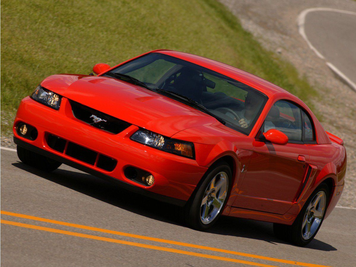 Used 2004 Ford Mustang GT RWD image 1