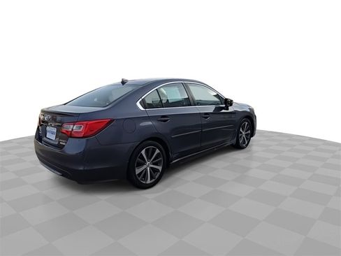 Used 2017 Subaru Legacy 2.5i Limited image 8